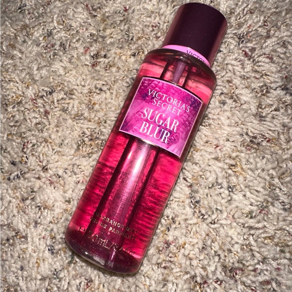 Secret NWT Victoria’s Secret sugar blur✨❤️